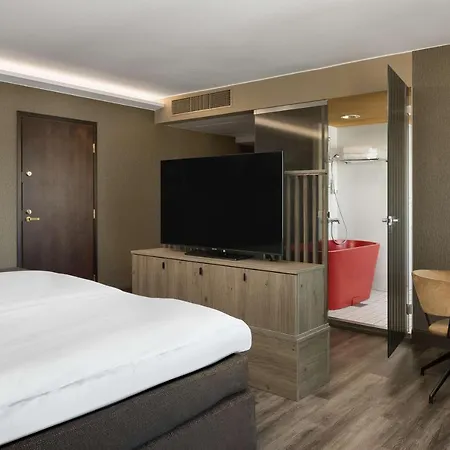 Otel Radisson Blu Marina Palace Hotel,