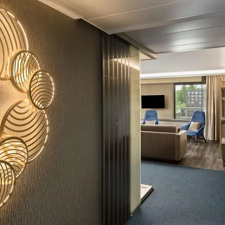 Radisson Blu Marina Palace Hotel,