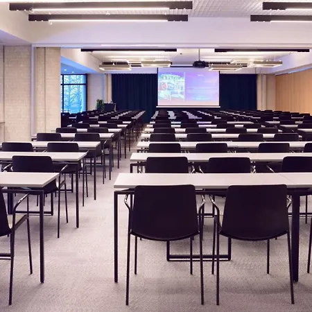 Radisson Blu Marina Palace Hotel, Hotell 4*