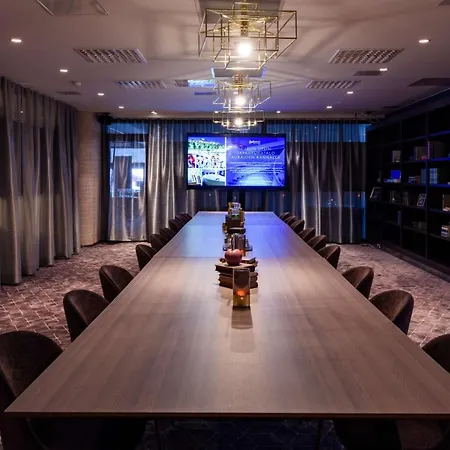 Radisson Blu Marina Palace Hotel, 4*