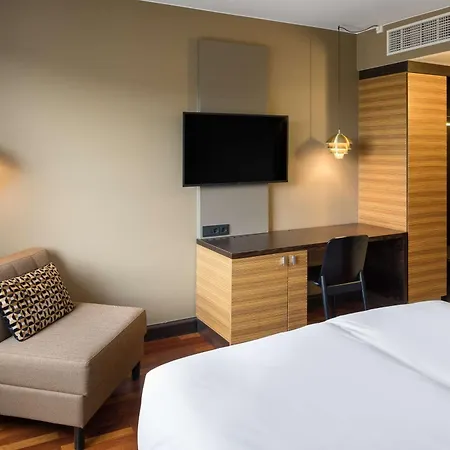 Otel Radisson Blu Marina Palace Hotel, 4*