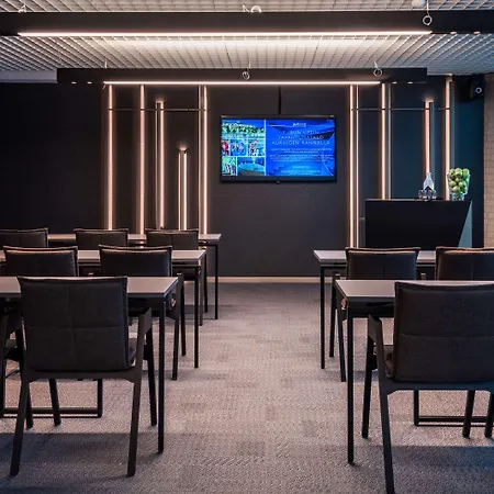 Radisson Blu Marina Palace Hotel, 4* Åbo