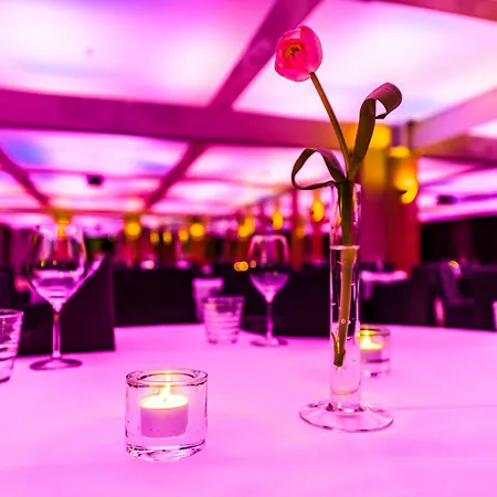 Radisson Blu Marina Palace Hotel,