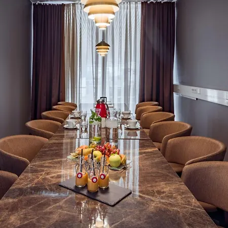 Otel Radisson Blu Marina Palace Hotel, 4*