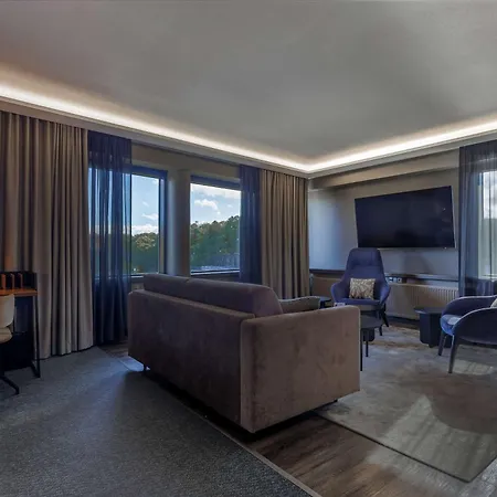 Radisson Blu Marina Palace Hotel, 4* Turku