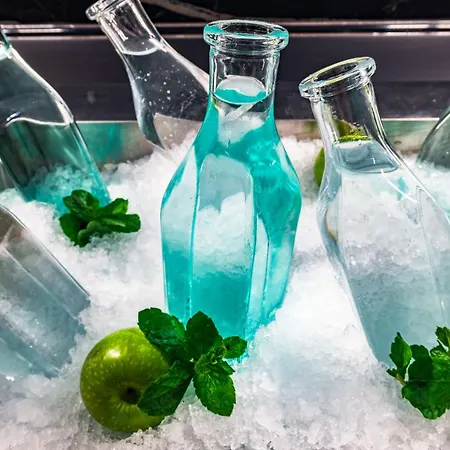 Radisson Blu Marina Palace Hotel,