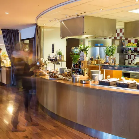 Radisson Blu Marina Palace Hotel, 호텔 4*