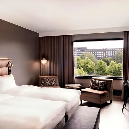 Radisson Blu Marina Palace Hotel,