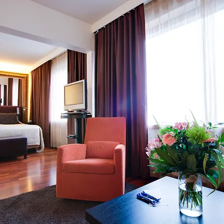 Radisson Blu Marina Palace Hotel, Hotel Turku