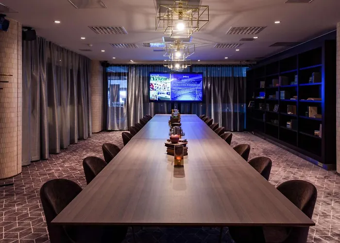 Radisson Blu Marina Palace Hotel, 4*