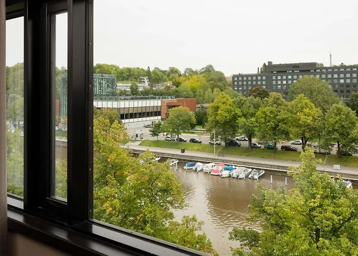 Отель Radisson Blu Marina Palace Hotel,