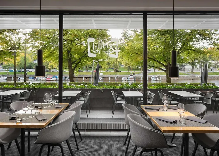 Radisson Blu Marina Palace Hotel, توركو