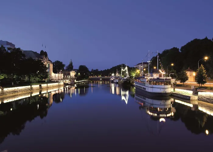 Radisson Blu Marina Palace Hotel, Отель Турку