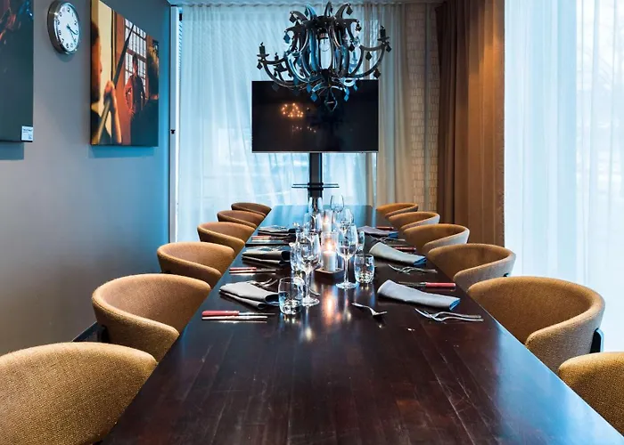 Radisson Blu Marina Palace Hotel, Турку