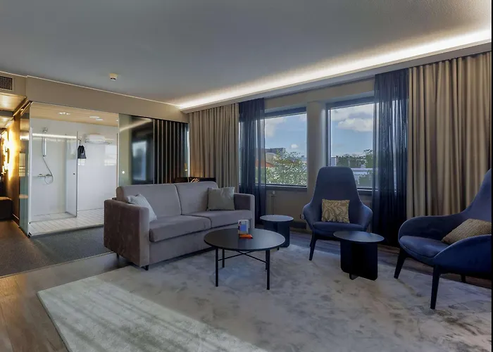 Отель Radisson Blu Marina Palace Hotel, Турку