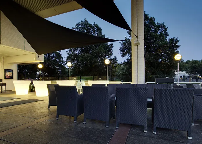 Radisson Blu Marina Palace Hotel,