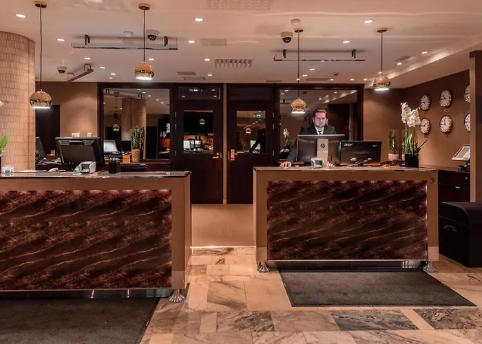 فندق Radisson Blu Marina Palace Hotel, توركو