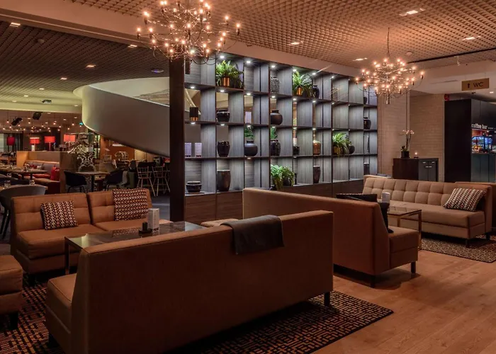 Radisson Blu Marina Palace Hotel, Отель Турку