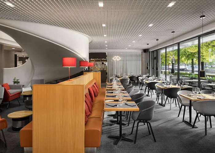 Radisson Blu Marina Palace Hotel,